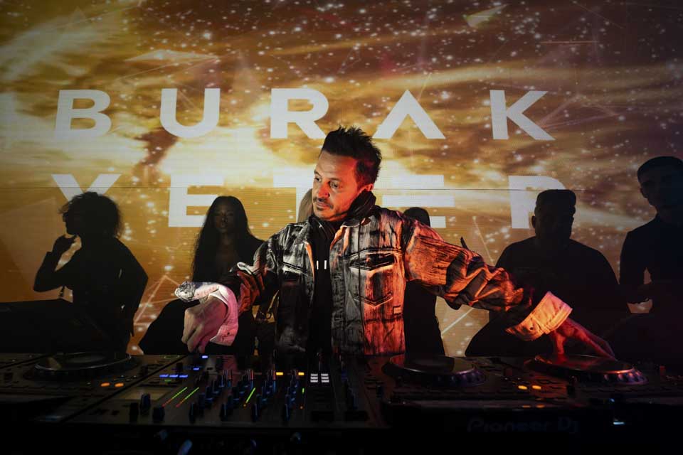 Burak_Yeter_11thNov_007